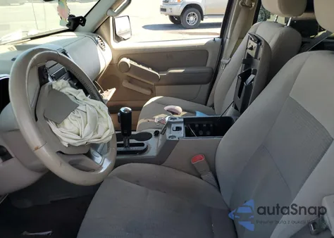 2006 Ford Explorer Sport Trac z USA, uszkodzony, nr VIN 1FMZU67EX3UC69017